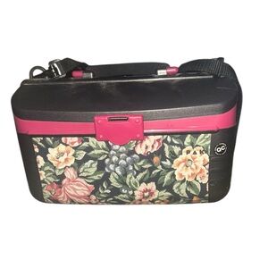 Floral makeup case